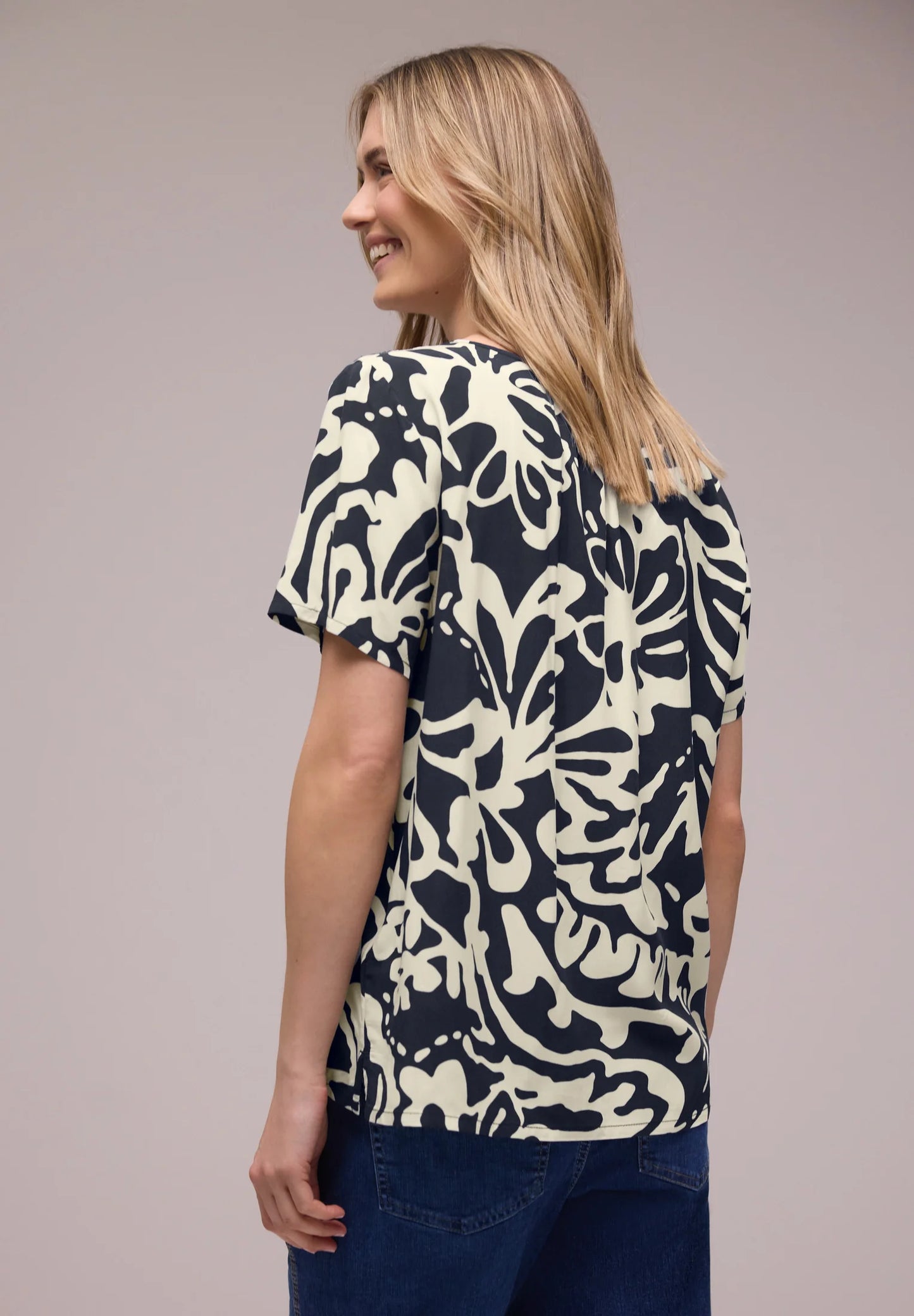 Shirtblouse w string detail AO
