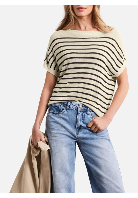 sleeveless sweater u-boat with