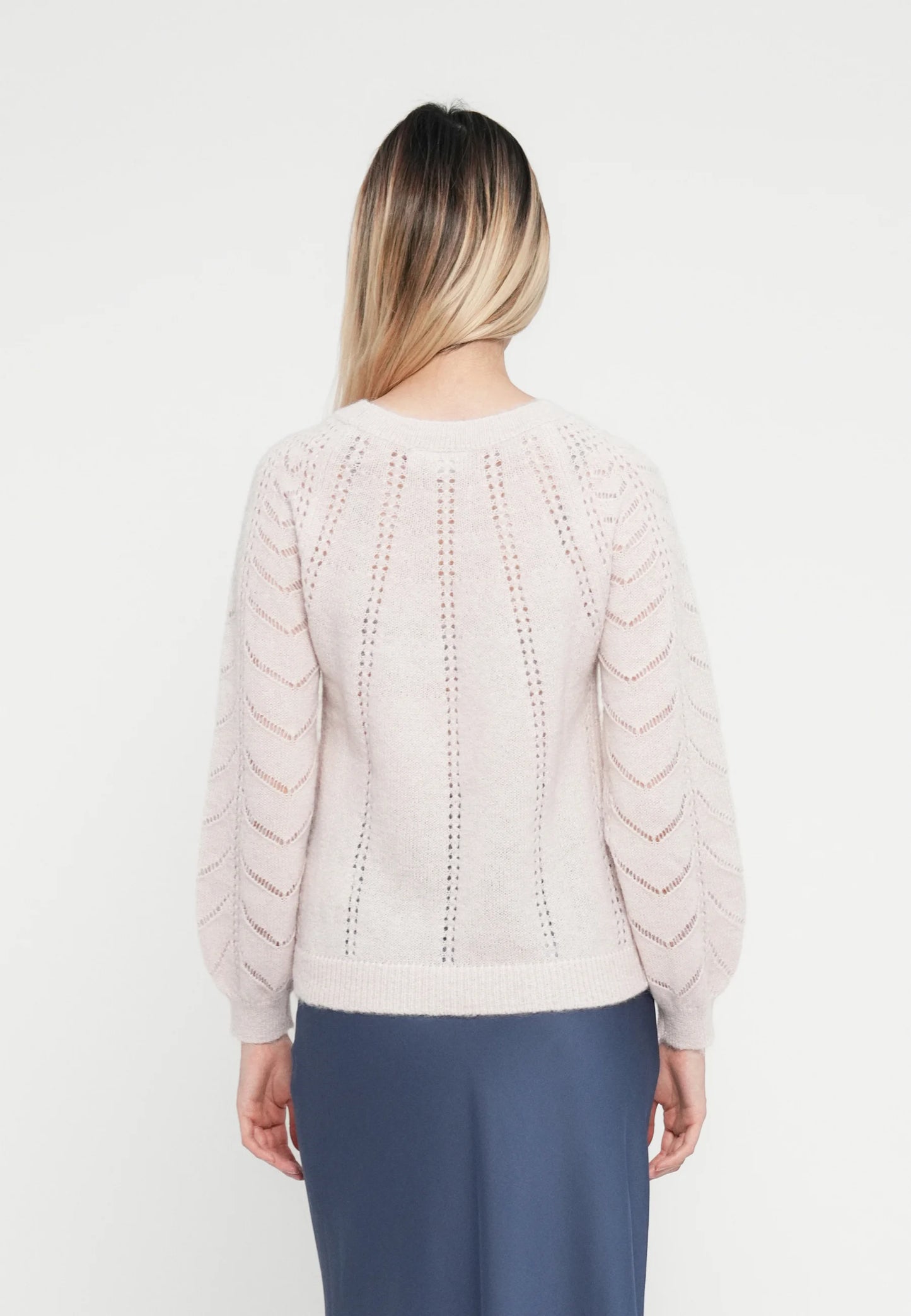 VITULI O-NECK L/S DETAIL KNIT TOP/PB