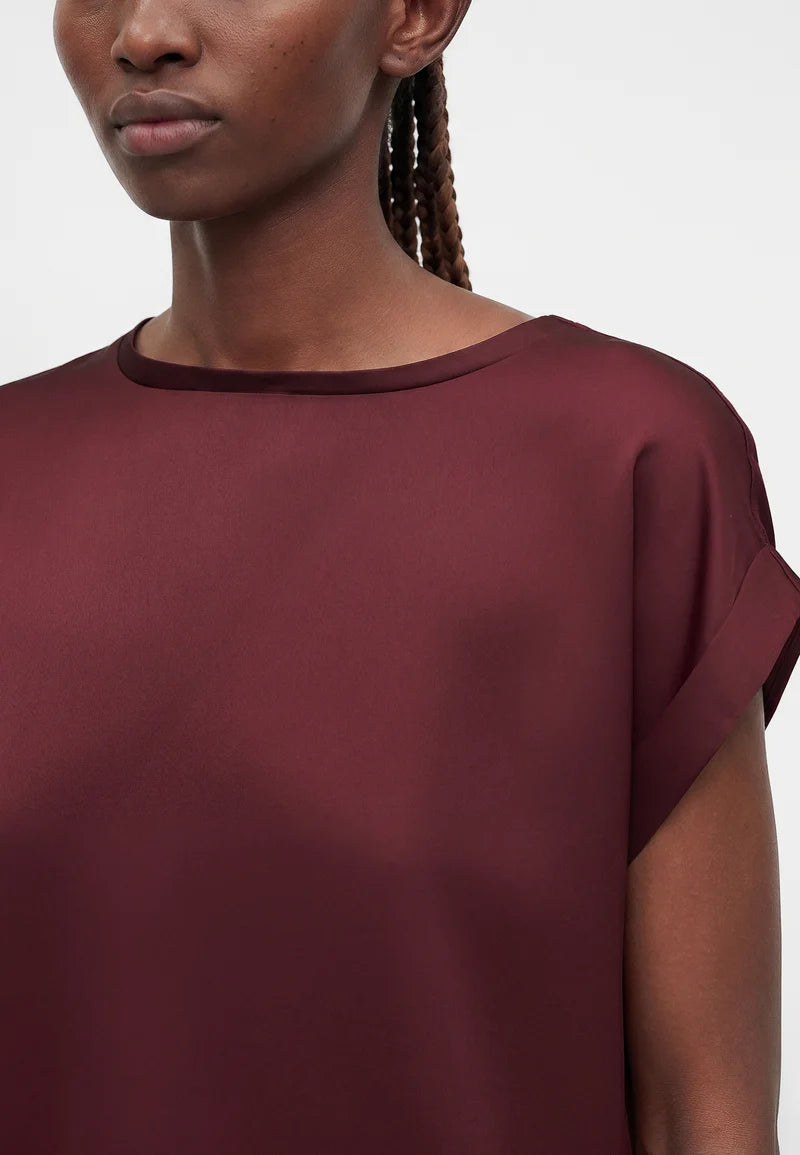 VIELLETTE S/S SATIN TOP/SU - NOOS