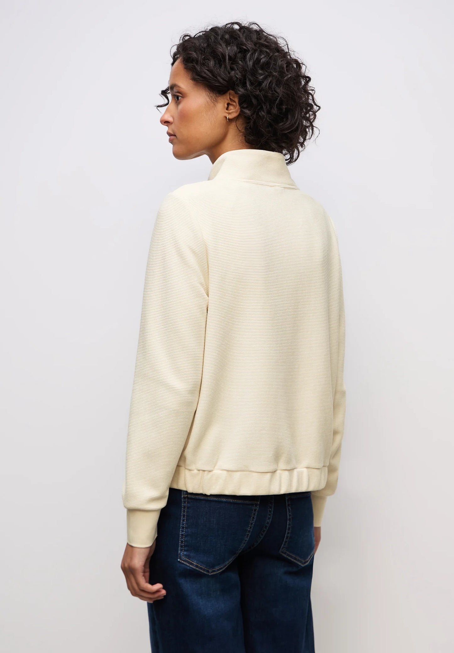 soft fine structure zipper jac