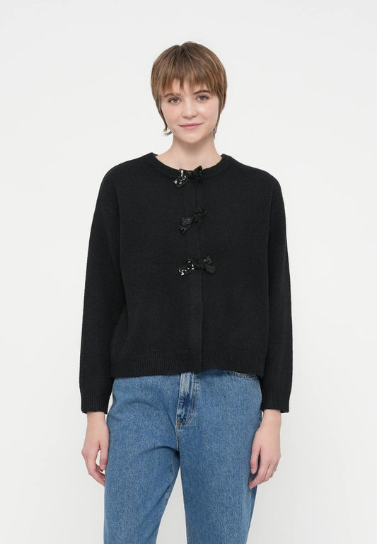 VIBRIANNA O-NECK L/S BOW KNIT CARDIGAN